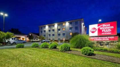 Best Western Plus Crossroads Inn & Suites - image 2