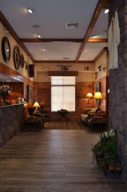 Best Western Plus Crossroads Inn & Suites - image 6