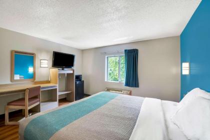 Motel 6-Gordonville PA - image 12