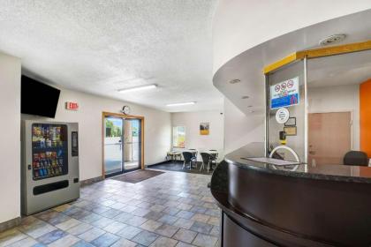 Motel 6-Gordonville PA - image 4