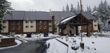 Best Western Mt. Hood Inn - image 1