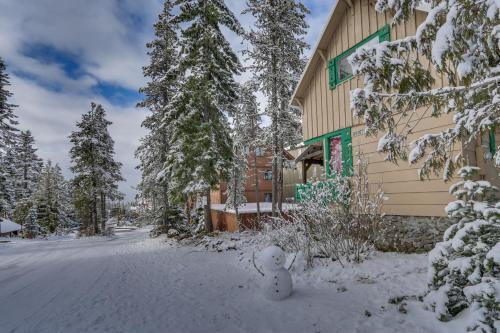 The Wilcox Cabin - image 4