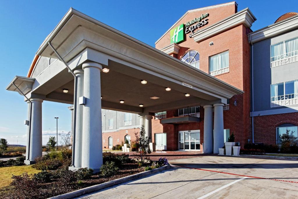 Holiday Inn Express & Suites Graham an IHG Hotel - main image