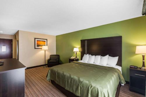 Quality Inn & Suites Granbury - main image