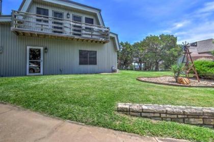 Lake Granbury Escape with Deck Fire Pit and Gazebo! - image 2