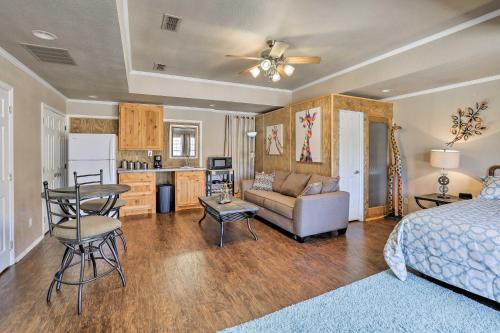 Granbury Studio- 10 Mins From Town and the Lake! - main image