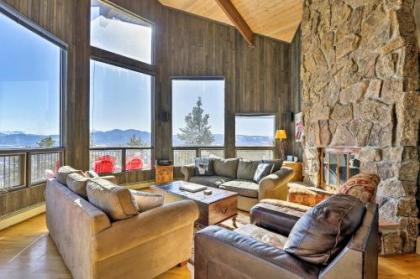 Panoramic mountain View Retreat with Hot tub and Deck Colorado