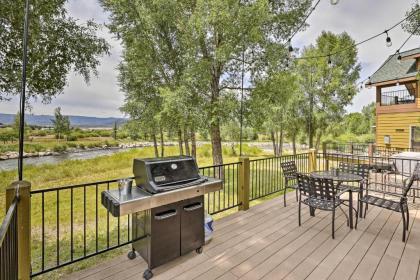 tranquil Riverfront Cabin Fish Hike and Ski Granby Colorado