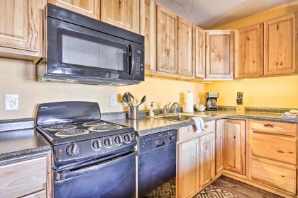 Studio with Resort Amenities 2Mi to Granby Ranch - image 10