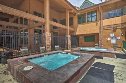 Cozy Couples Studio Resort Pools and Hot Tubs - image 2