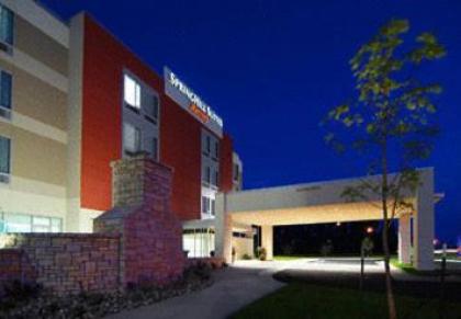 SpringHill Suites Grand Forks - image 15