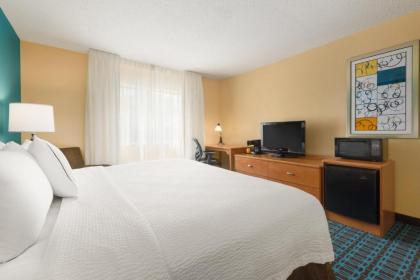 Fairfield Inn Grand Forks - image 10