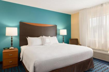 Fairfield Inn Grand Forks - image 15