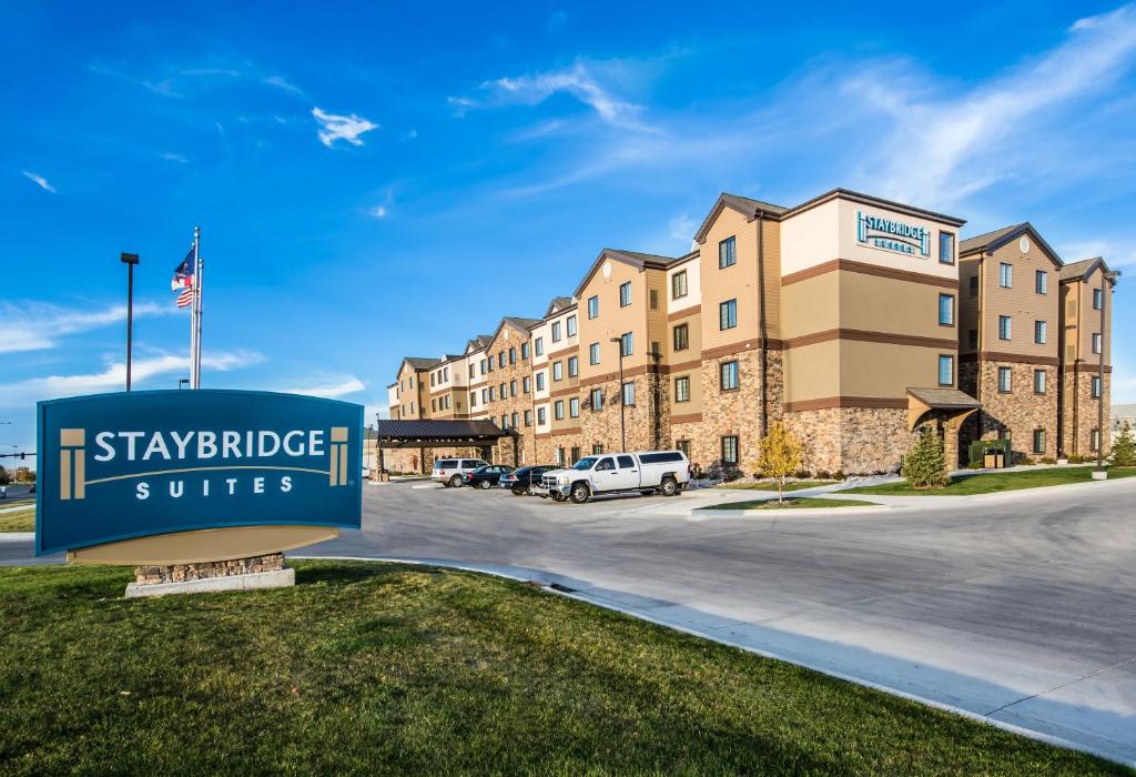 Staybridge Suites Grand Forks an IHG Hotel - main image