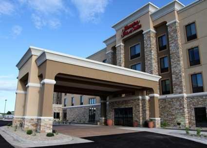 Hampton Inn & Suites Grand Forks - main image