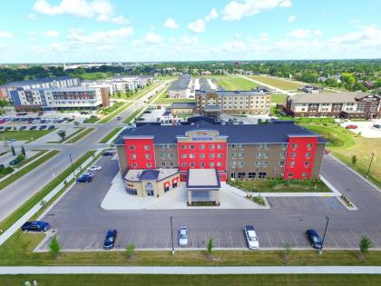 Baymont by Wyndham Grand Forks - image 13