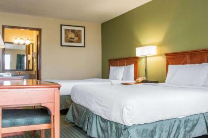 Rodeway Inn Grand Haven - image 14