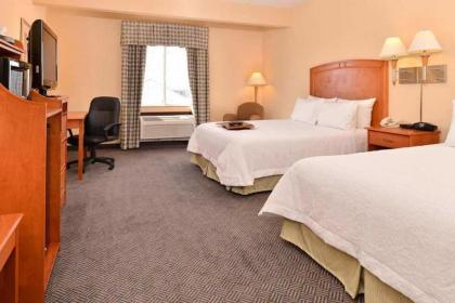 Hampton Inn Grand Island - image 13