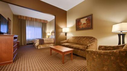 Best Western Plus Grand Island Inn and Suites - image 15