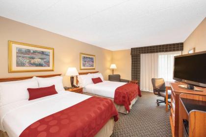 Ramada by Wyndham Midtown Grand Island - image 13