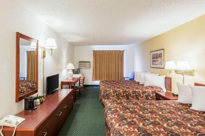 Rodeway Inn Grand Island - image 12