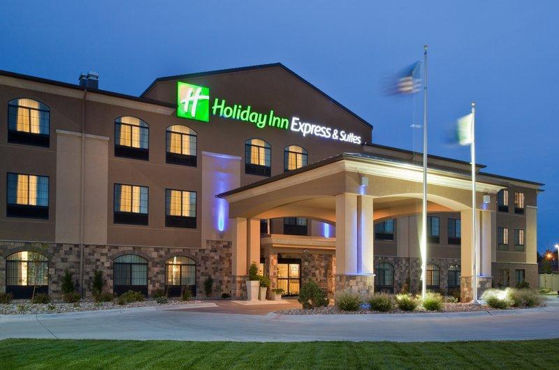 Holiday Inn Express Hotel & Suites Grand Island - main image