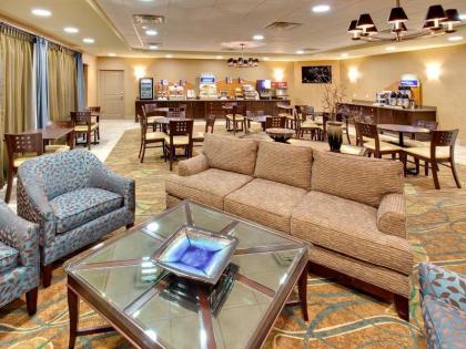 Holiday Inn Express Hotel & Suites Grand Island - image 5