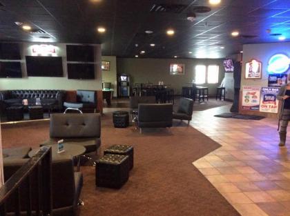 Boarders Inn & Suites by Cobblestone Hotels - Grand Island - image 2