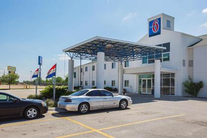 Motel 6-Grand Island NE - image 8