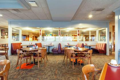 Suburban Extended Stay Hotel I-80 Grand Island - image 3