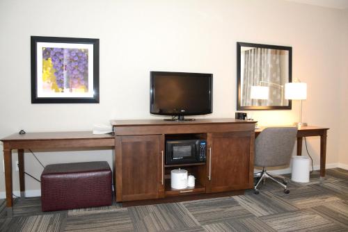 Hampton Inn Grand Junction - image 4