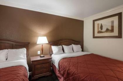 1st Interstate Inn - image 4