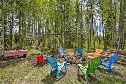 Rocky Mtn Retreat with Balcony Fire Pit and Grill! - image 9