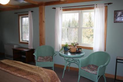 Poplar Creek Guesthouse - image 12