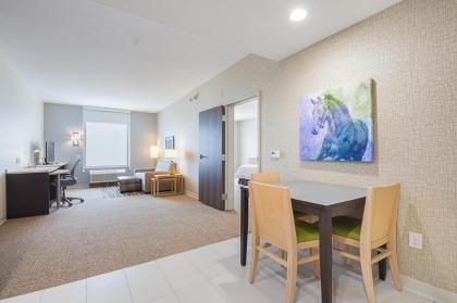 Home2 Suites By Hilton Dallas Grand Prairie - image 5