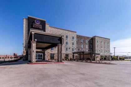 Comfort Suites Grand Prairie - Arlington North - image 3