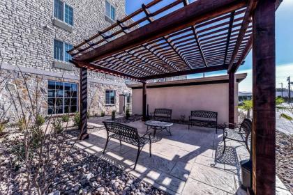 Comfort Suites Grand Prairie - Arlington North - image 4