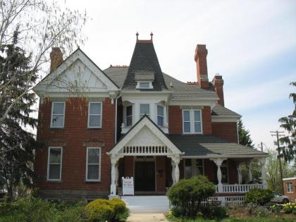 The Grand Kerr House - image 4