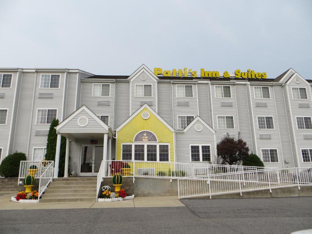 Patti's Inn and Suites - main image