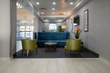 Holiday Inn Express Hotel & Suites Kansas City - Grandview an IHG Hotel - image 11