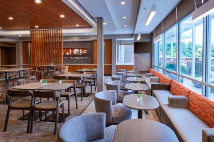 SpringHill Suites by Marriott Grand Rapids West - image 11