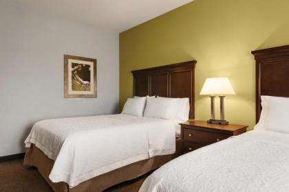 Hampton Inn & Suites Mishawaka/South Bend at Heritage Square - image 9