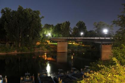 The Lodge at Riverside - image 2