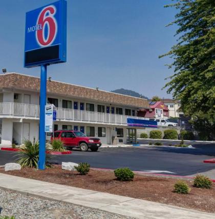 Motel 6-Grants Pass OR - image 10