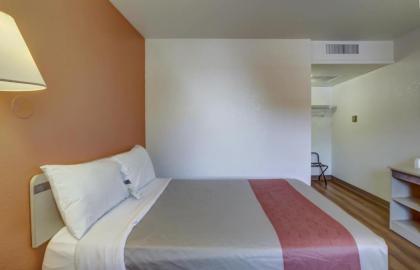 Motel 6-Grants Pass OR - image 15