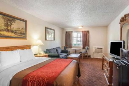 Quality Inn Grants Pass - image 14