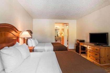 Quality Inn Grants Pass - image 15