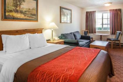 Quality Inn Grants Pass - image 3