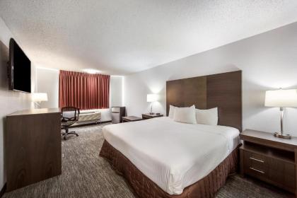 Red Lion Inn & Suites Grants Pass - image 15