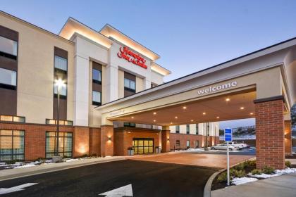 Hampton Inn Suites Grants Pass - image 6